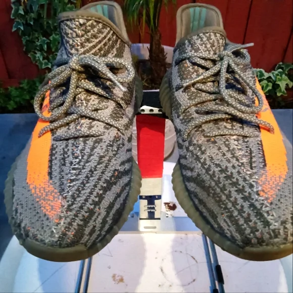 Yeezy | Shoes | Yeezes Shoes | Poshmark display picture 1
